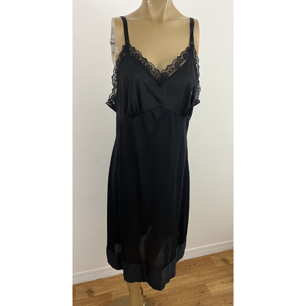 Vintage Bradley Women's 42 100% Nylon Black Full Slip Dress Union Tag Adj Straps